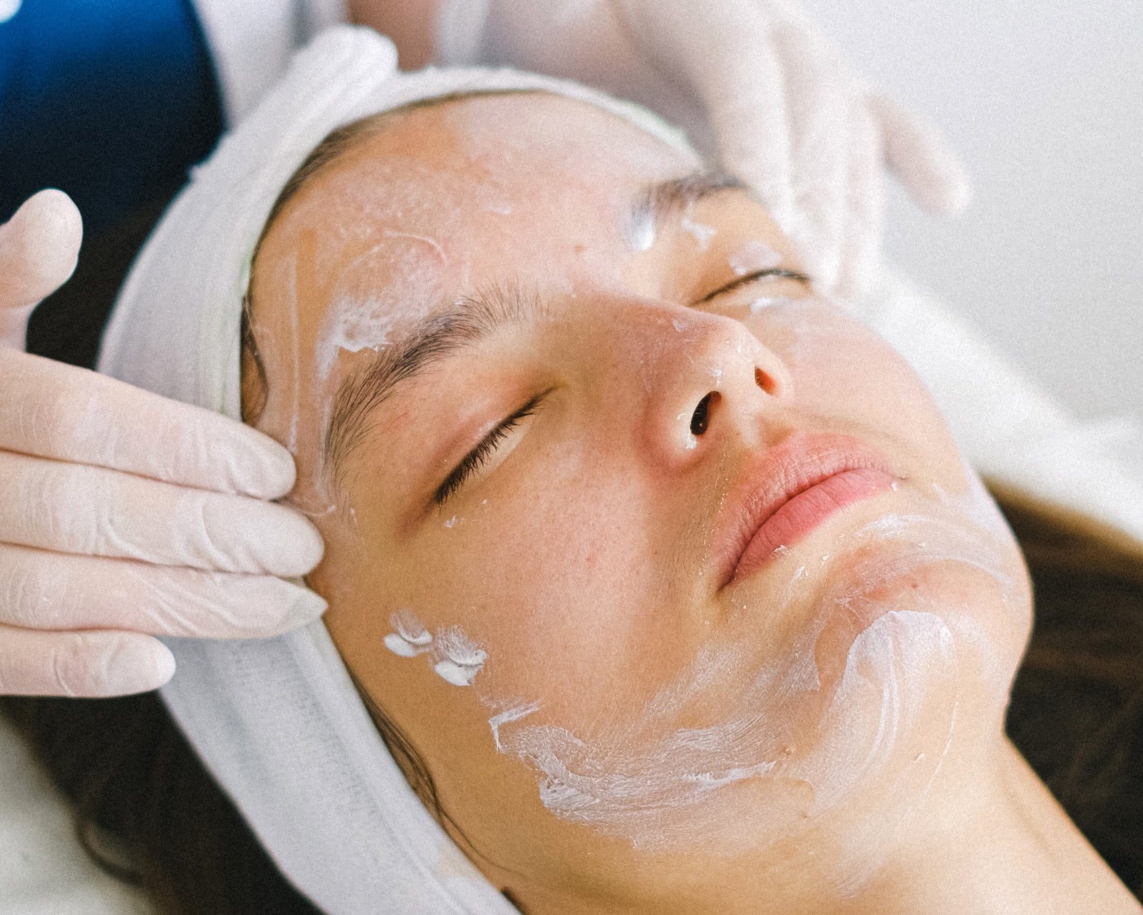 Kā kopt sejas ādu, atkarībā no ādas tipa? - Vitamins.lv